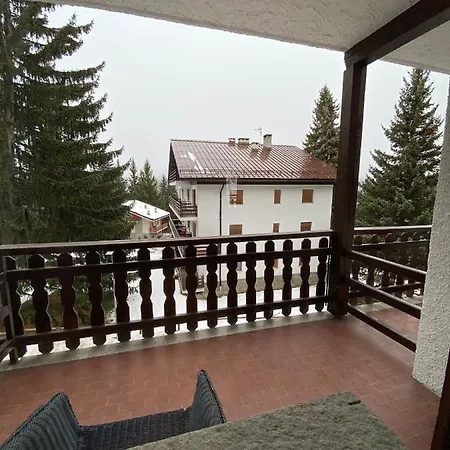 Le Grange Apartments - Direct Ski Access Lägenhet Oulx