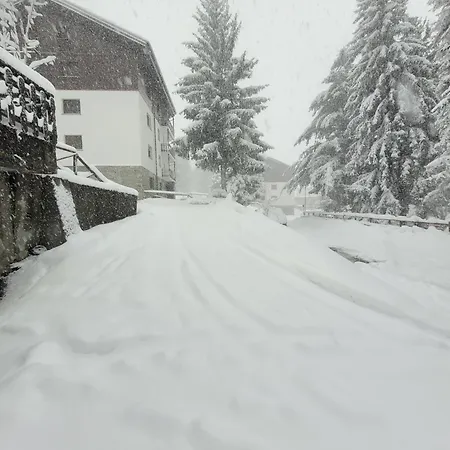 Le Grange Apartments - Direct Ski Access * Oulx